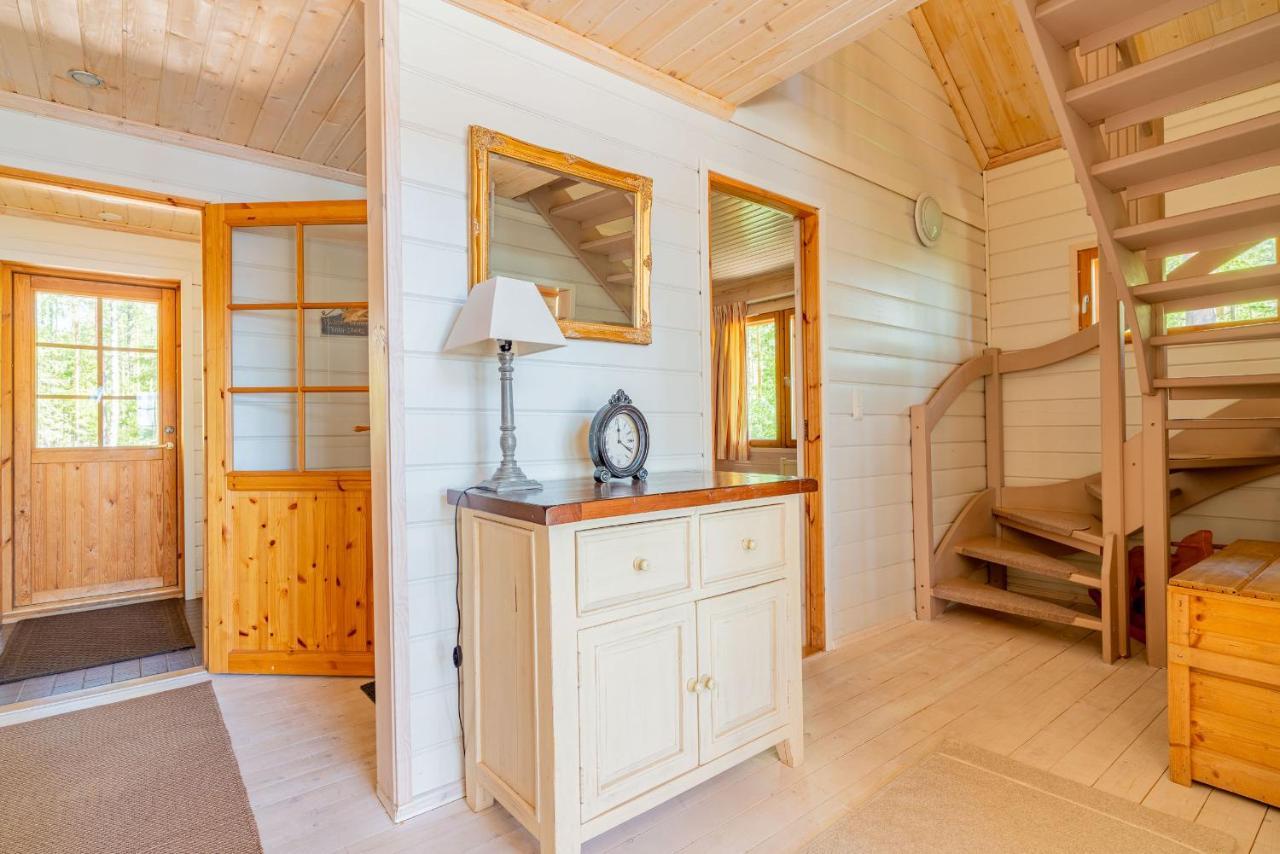 Patalaiska Cottage With Private Beach Ruokolahti Esterno foto