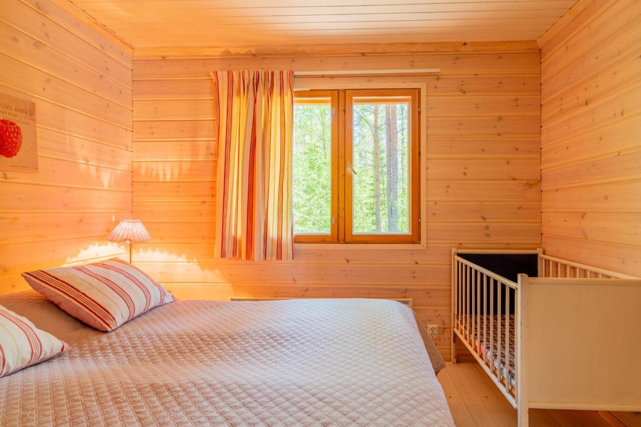 Patalaiska Cottage With Private Beach Ruokolahti Esterno foto